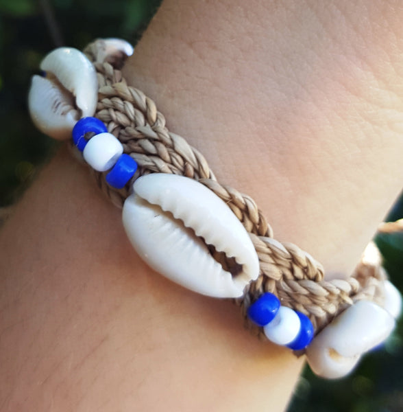 Kaurie Moana Hawai Shell friendship band natural wristband bracelet white shell beachwear jewelry fashion accessory hippy style