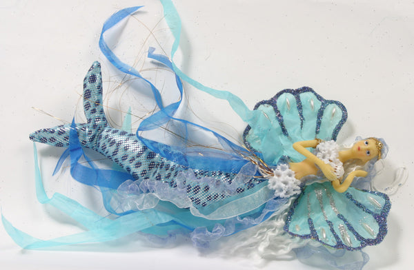 TURQUOISE Mermaid Tail Doll Clam Shell Wing